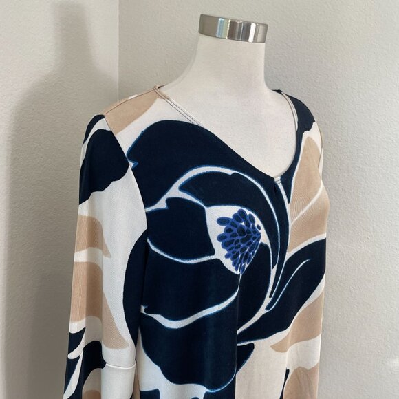 Chicos Travelers Womens 12/14 Floral Tunic Top Slinky Stretch Knit Shirt V Neck - Picture 2 of 10